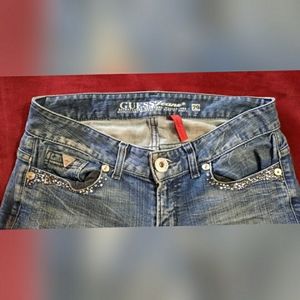 GUESS jeans